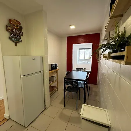 Perfect Days - Downtown Oporto